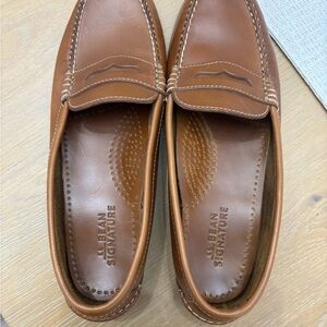 Women’s LL bean signature loafers